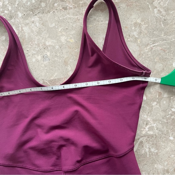 Women’s burgandy 1 piece spandex suit size medium - Picture 4 of 6